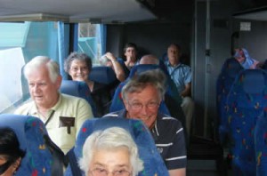  Some happy bus trippers!